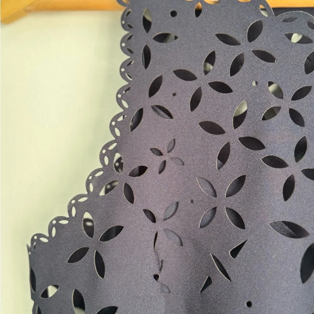 J. Crew Women’s Navy Floral Laser Cut Eyelet Dress Sz 0 Scalloped Quiet Luxury